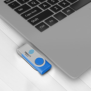 Pour un cadeau d'entreprise idéal, offrez une clé USB à vos clients